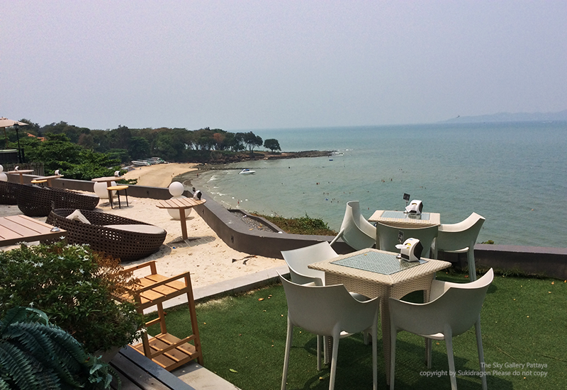 Cosy beach view @ the sky gallery Pattaya