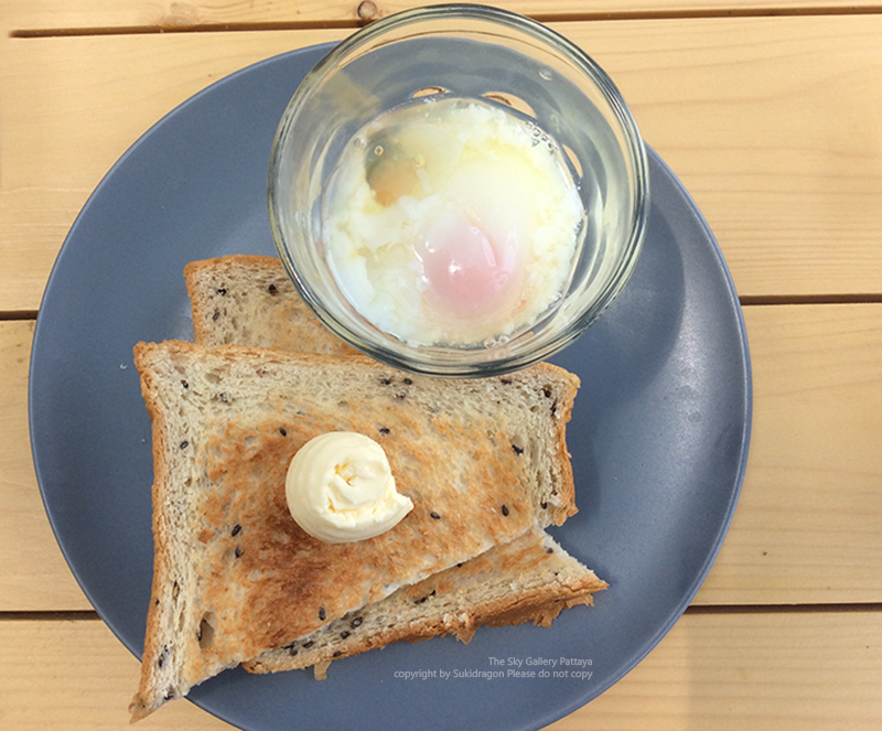 Runny eggs with toast @ the sky gallery Pattaya