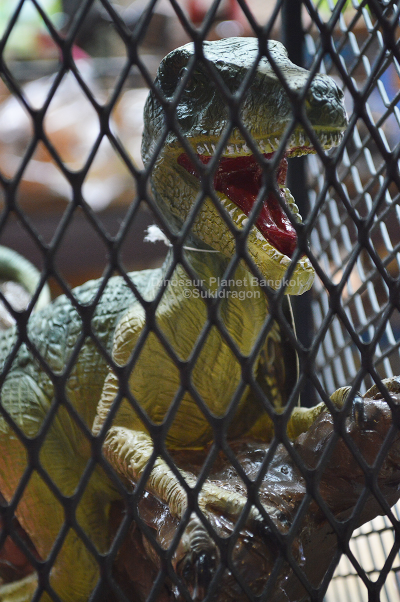 Dinosaur Planet Bangkok ©Sukidragon
